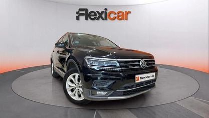 Begagnad VW Tiguan Allspace Sportline 190 HK (139 kW) 2019 Svart SUV