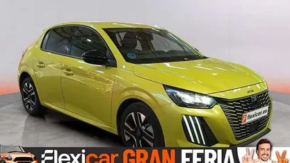 Usado Peugeot 208 Allure 101 CV (74 kW) 2025 Utilitario