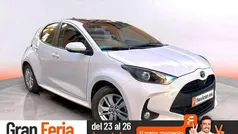 Usado 2024 Toyota Yaris Hybrid Active Utilitario | 16.990 € (Super precio)