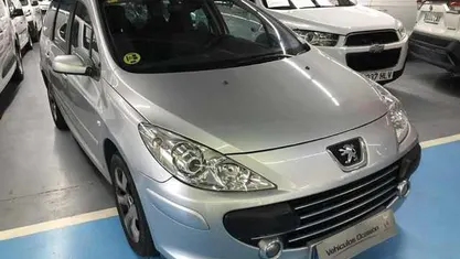 Gris Usado 2007 Peugeot 307 Familiar | 4490 € (Precio justo)
