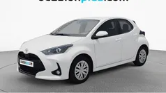 Blanco Usado 2023 Toyota Yaris Active Utilitario | 14.991 € (Precio justo)