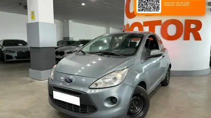 Usado Ford Ka Titanium 75 CV (55 kW) 2010 Gris / plata Utilitario