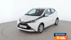 Blanco Usado 2016 Toyota Aygo X-play Utilitario | 10.099 € (Precio justo)