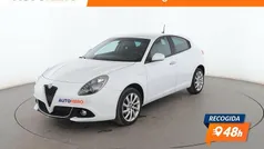 Blanco Usado 2019 Alfa Romeo Giulietta Super Utilitario | 15.199 € (Precio justo)