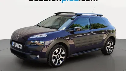Usado Citroën C4 Cactus Feel 82 CV (60 kW) 2017 Violeta Utilitario
