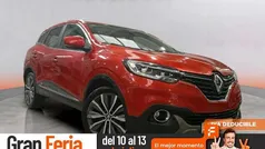 Rojo Usado 2015 Renault Kadjar Zen SUV | 11.490 € (Precio justo)