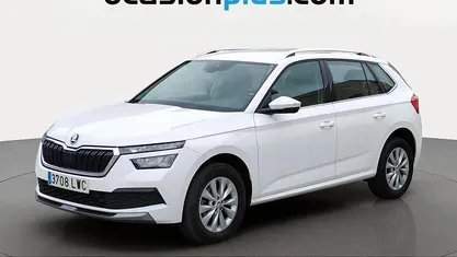 Usado Skoda Kamiq Ambition 110 CV (80 kW) 2022 SUV