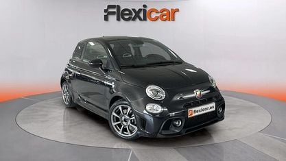 Usado Abarth 595 165 CV (121 kW) 2022 Negro Berlina