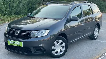Gris / plata Usado 2019 Dacia Logan MCV Essentiel Familiar | 8999 € (Precio justo)