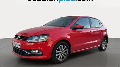 Usado VW Polo 90 CV (66 kW) 2016 Rojo Utilitario