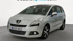 Gris Usado 2012 Peugeot 5008 Active Monovolumen | 7800 € (Precio justo)