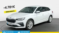 Blanco Usado 2024 Skoda Scala Selection Utilitario | 17.490 € (Precio justo)
