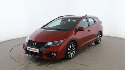 Rojo Usado 2015 Honda Civic Elegance Familiar | 14.499 € (Precio justo)