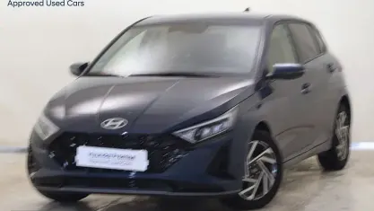 Usado Hyundai i20 101 CV (74 kW) 2025 Azul Utilitario