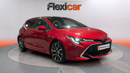 Usado Toyota Corolla Advance 180 CV (132 kW) 2019 Rojo Berlina