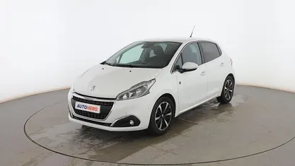 Usado Peugeot 208 82 CV (60 kW) 2019 Utilitario