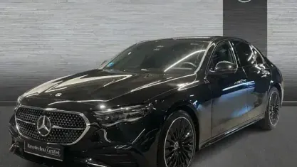 Usado Mercedes E220 197 CV (144 kW) 2025 Negro Berlina