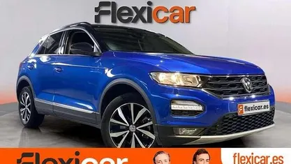 Usado VW T-Roc Advance 116 CV (85 kW) 2018 Azul SUV