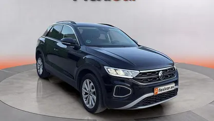 Usado VW T-Roc Life 150 CV (110 kW) 2023 SUV