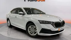 Usado 2023 Skoda Octavia Selection Utilitario | 17.970 € (Buen precio)