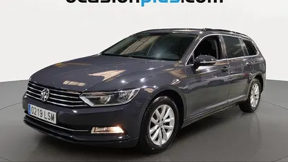 Usado 2018 VW Passat Advance Familiar | 13.000 € (Buen precio)