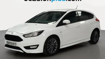 Usado Ford Focus ST-Line 125 CV (91 kW) 2017 Blanco Utilitario