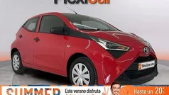 Usado 2022 Toyota Aygo X-play Utilitario | 11.290 € (Buen precio)