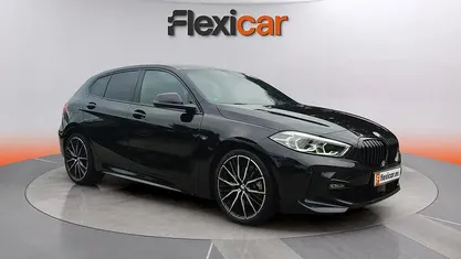 Usado BMW 118 136 CV (100 kW) 2022 Negro Utilitario