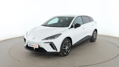 Usado MG MG4 EV Luxury 150 kW (204 CV) 2023 Blanco Utilitario