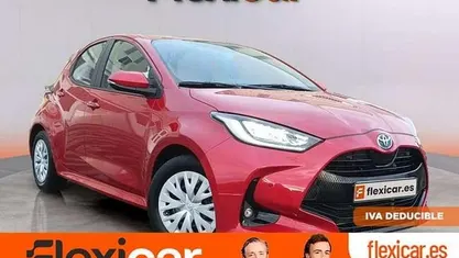 Usado Toyota Yaris Hybrid Active 116 CV (85 kW) 2023 Utilitario