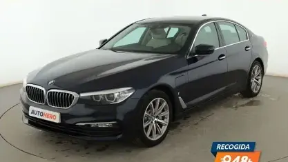Usado BMW 530e Comfort Edition 252 HP (185 kW) 2017 Azul Sedan