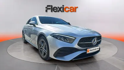 Usado Mercedes A250 218 CV (160 kW) 2024 Gris Berlina