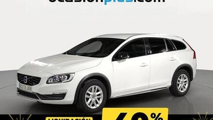 Begagnad Volvo V60 CC Kinetic 150 HK (110 kW) 2016 Vit Kombi