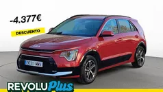 Rojo Usado 2024 Kia Niro SUV | 24.830 € (Precio justo)