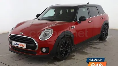 Usado Mini Cooper Clubman 136 CV (100 kW) 2017 Rojo Familiar