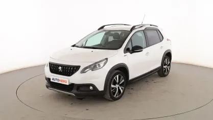 Usado Peugeot 2008 GT-line 120 CV (88 kW) 2017 Blanco SUV