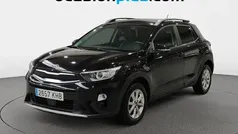 Usado 2018 Kia Stonic SUV | 11.810 € (Precio justo)