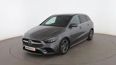 Gris Usado 2020 Mercedes B200 AMG line Monovolumen | 27.599 € (Precio justo)