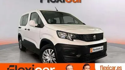 Usado Peugeot Rifter Access 101 CV (74 kW) 2020 Monovolumen