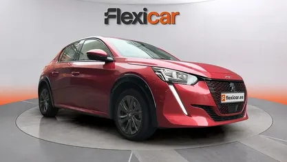 Usado Peugeot 208 Allure 100 kW (136 CV) 2020 Rojo Utilitario