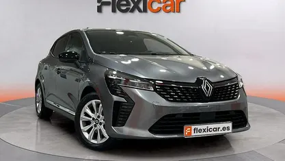 Usado 2025 Renault Clio V Evolution Berlina | 16.990 € (Precio justo)