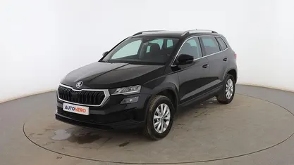 Usado Skoda Karoq Ambition 150 CV (110 kW) 2023 Negro SUV