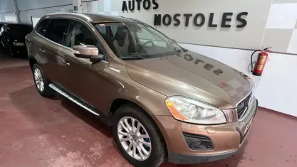 Occasion Volvo XC60 Summum 205 ch (150 kW) 2009 Marron SUV