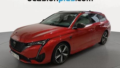 Używany Peugeot 308 SW GT 131 KM (96 kW) 2022 Czerwony Kombi