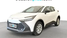 Blanco Nuevo 2025 Toyota C-HR Active SUV | 27.446 € (Precio justo)