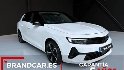Usado Opel Astra S 130 CV (95 kW) 2024