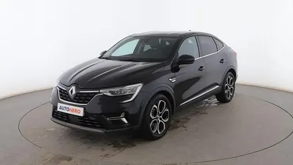 Usado Renault Arkana Zen 143 CV (105 kW) 2022 Negro SUV