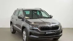 Gris Nuevo 2025 Skoda Karoq Selection SUV | 29.900 € (Precio justo)