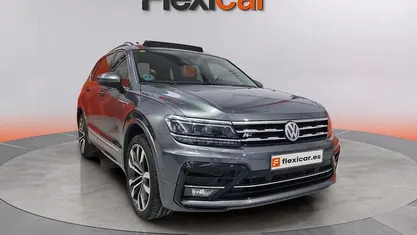 Gris Usado 2020 VW Tiguan Allspace Sportline SUV | 27.490 € (Buen precio)