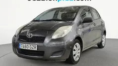 Usado 2010 Toyota Yaris Live Utilitario | 8300 € (Precio justo)